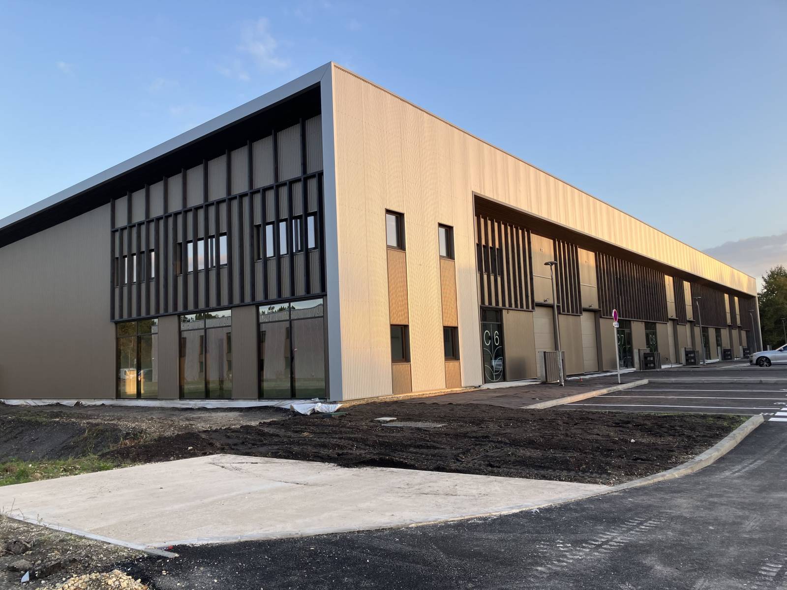 Olea - Mérignac ensemble de bâtiments industriels clé en main