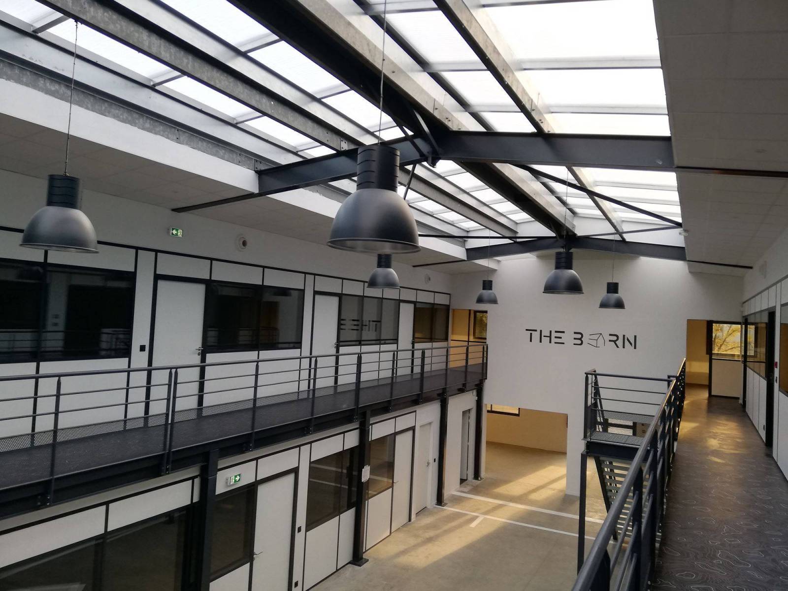 Réhabilitation et extension de bâtiment industriel à Bordeaux 